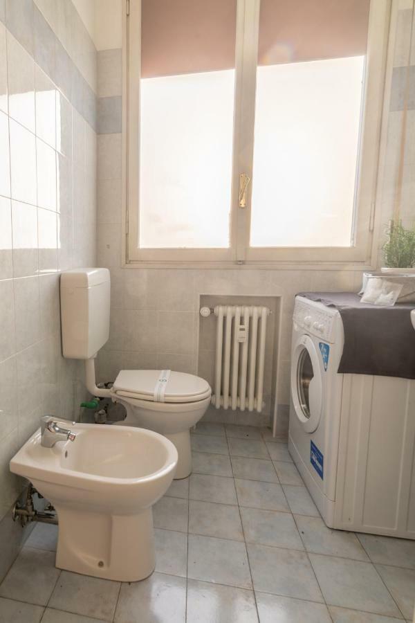 Bologna Fiera Fani Apartment Ngoại thất bức ảnh